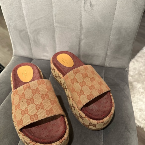 Sold - Picture 2 of 8